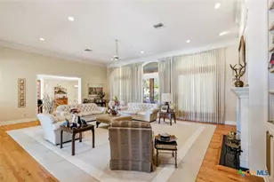 115 Alameda Cir, Victoria, TX 77904 - Photo 10
