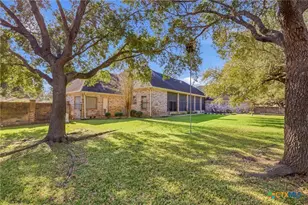 115 Alameda Cir, Victoria, TX 77904 - Photo 44