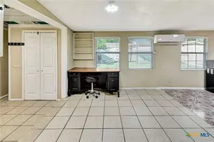 1504 Sam Houston Dr, Victoria, TX 77901 - Photo 14