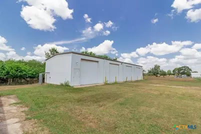 1085 Northside Road, Victoria, TX 77904 - Photo 12