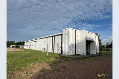 1085 Northside Road, Victoria, TX 77904 - Photo 2