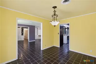 2804 E Loma Vista Ave, Victoria, TX 77901 - Photo 12