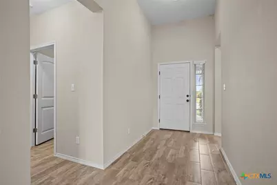 104 Cypress Hills, San Marcos, TX 78666 - Photo 6