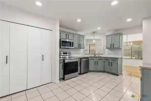 2105 Ruidoso Dr, Woodway, TX 76712 - Photo 16
