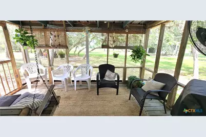 324 Wooldridge Road, Seadrift, TX 77983 - Photo 12