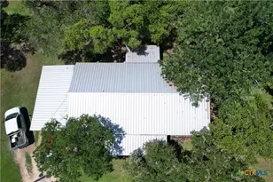 324 Wooldridge Rd, Seadrift, TX 77983 - Photo 6