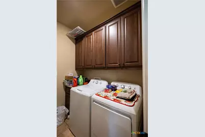 173 County Road 131A, Hallettsville, TX 77964 - Photo 18