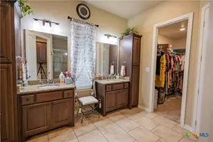 173 County Rd 131A, Hallettsville, TX 77964 - Photo 24