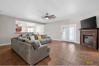 3906 Brookside Drive, Killeen, TX 76542 - Photo 6