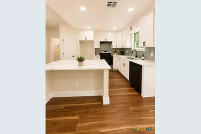 407 E Lamar Avenue, Temple, TX 76501 - Photo 6