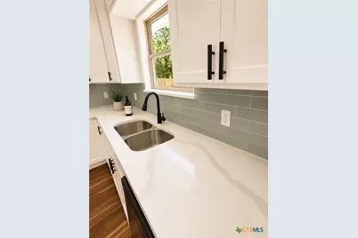 407 E Lamar Avenue, Temple, TX 76501 - Photo 8