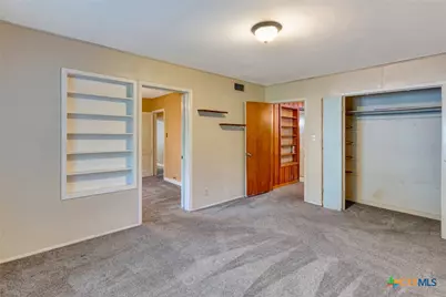 2402 E Brazos Street, Victoria, TX 77901 - Photo 26