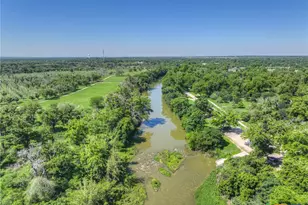 96 W Hampton Dr, Seguin, TX 78155 - Photo 46