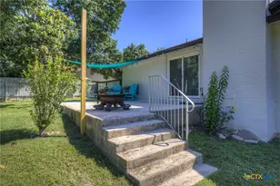 96 W Hampton Dr, Seguin, TX 78155 - Photo 30