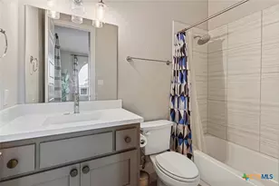 402 Gulfton St, Austin, TX 78738 - Photo 8