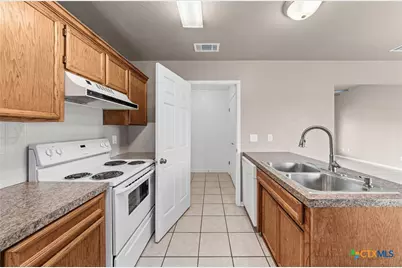 5216 W Ridge Boulevard, Temple, TX 76502 - Photo 12