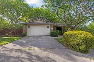 209 Crystal Canyon, Universal City, TX 78148 - Photo 2