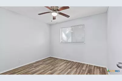 209 Crystal Canyon, Universal City, TX 78148 - Photo 12