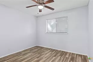 209 Crystal Canyon, Universal City, TX 78148 - Photo 12