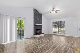 209 Crystal Canyon, Universal City, TX 78148 - Photo 4
