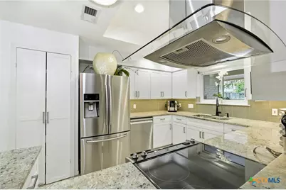2004 Creekview Drive, Round Rock, TX 78681 - Photo 10