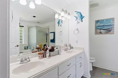 780 Burges Street, Seguin, TX 78155 - Photo 20