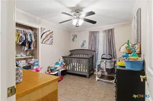 780 Burges St, Seguin, TX 78155 - Photo 14
