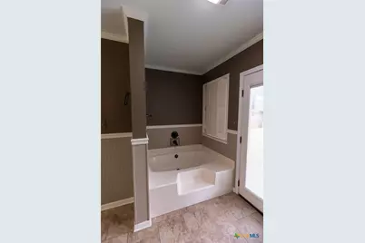 304 Bramble Bush Lane, Victoria, TX 77904 - Photo 34