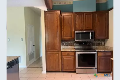 4612 County Road 117, Floresville, TX 78114 - Photo 24