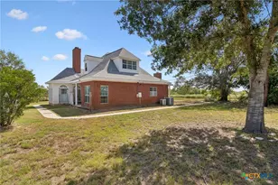 4612 County Rd 117, Floresville, TX 78114 - Photo 26