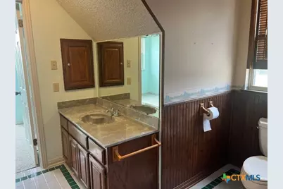 4612 County Road 117, Floresville, TX 78114 - Photo 36