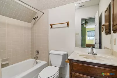 4612 County Road 117, Floresville, TX 78114 - Photo 20