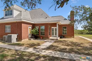 4612 County Rd 117, Floresville, TX 78114 - Photo 28