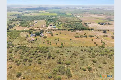 4612 County Road 117, Floresville, TX 78114 - Photo 42