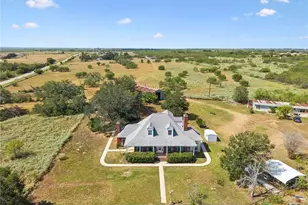 4612 County Rd 117, Floresville, TX 78114 - Photo 36