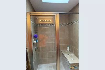 221 Navajo Drive, Victoria, TX 77904 - Photo 26