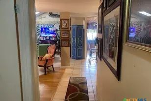 221 Navajo Dr, Victoria, TX 77904 - Photo 6