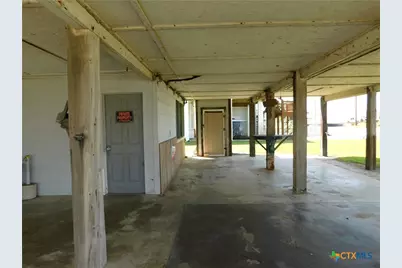 268 S Ocean Drive, Port Lavaca, TX 77979 - Photo 36