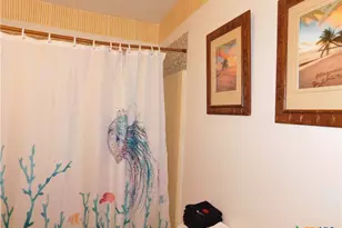 268 S Ocean Dr, Port Lavaca, TX 77979 - Photo 12