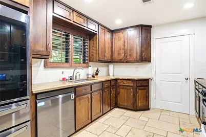1233 Rapids Road, New Braunfels, TX 78130 - Photo 12
