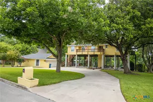 456 Rio Dr, New Braunfels, TX 78130 - Photo 14