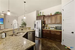 120 Fort Donelson Dr, Belton, TX 76513 - Photo 12