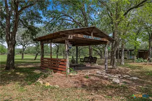 296 Cinco Oaks, Victoria, TX 77905 - Photo 16