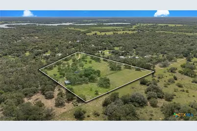 296 Cinco Oaks, Victoria, TX 77905 - Photo 4