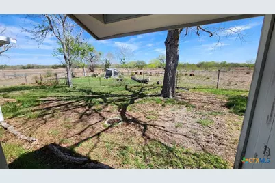 163 State Highway 119, Yorktown, TX 78164 - Photo 12