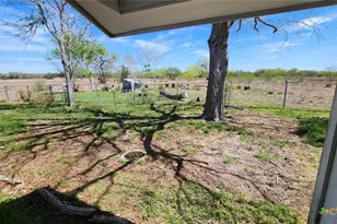 163 State Hwy 119, Yorktown, TX 78164 - Photo 12