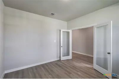 2533 Heritance Pass, Seguin, TX 78155 - Photo 4
