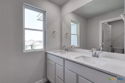 2533 Heritance Pass, Seguin, TX 78155 - Photo 18