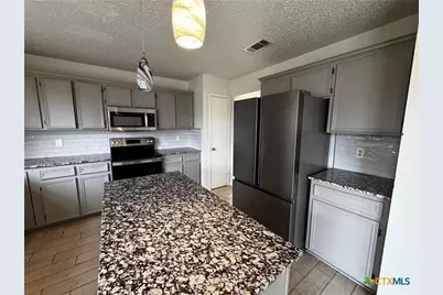 403 Red Oak Circle, Copperas Cove, TX 76522 - Photo 22