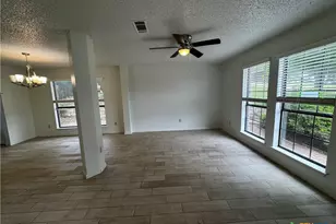 403 Red Oak Cir, Copperas Cove, TX 76522 - Photo 4